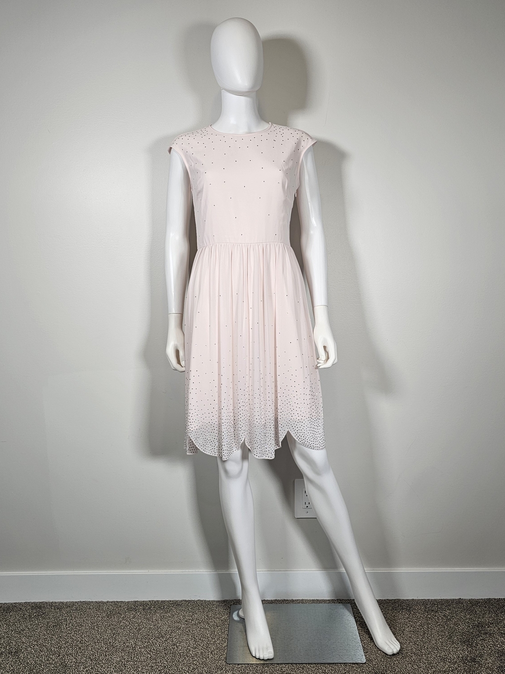 Ted Baker Pale Pink Cap Sleeve Crystal-Embellished Scalloped Hem Dress Sz 2